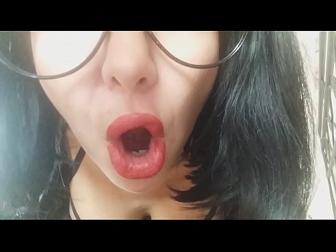 ❤️ Honey, hooyadaa anoo ah hooyadaa kuma ogolaan doonto inaad iskuul aado maanta... aad baan kuugu baahanahay... ️❌ Galmo ❌
